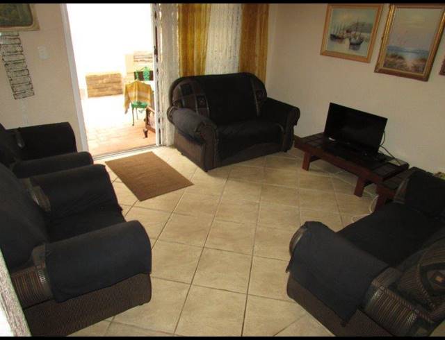 3 BEDROOM DUPLEX FOR SALE IN ST MICHAELS ON SEA